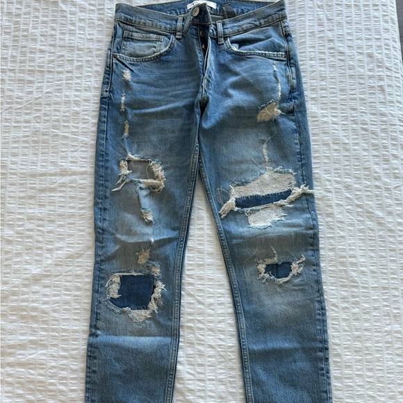 Zara ripped jeans - Picture 1 of 4